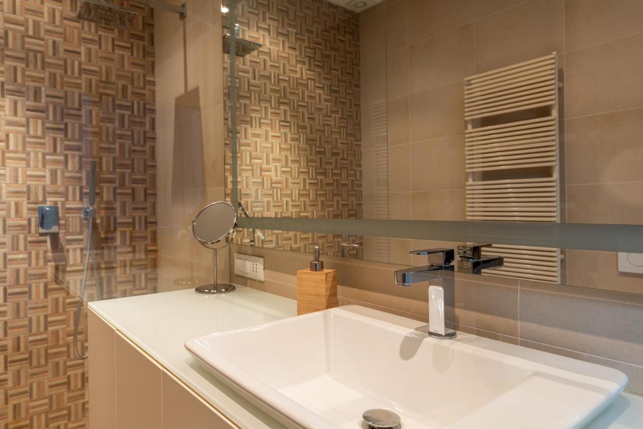 Tricolore Modern And Cozy Apartment Milan Bagian luar foto